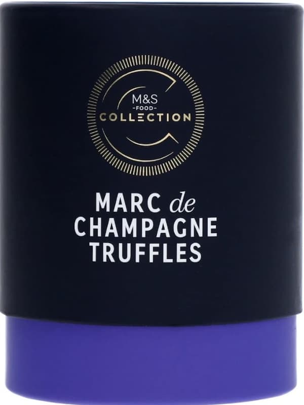 Marks & Spencer Belga tejcsokoládé pralinék Marc de Champagne ízű töltelékkel