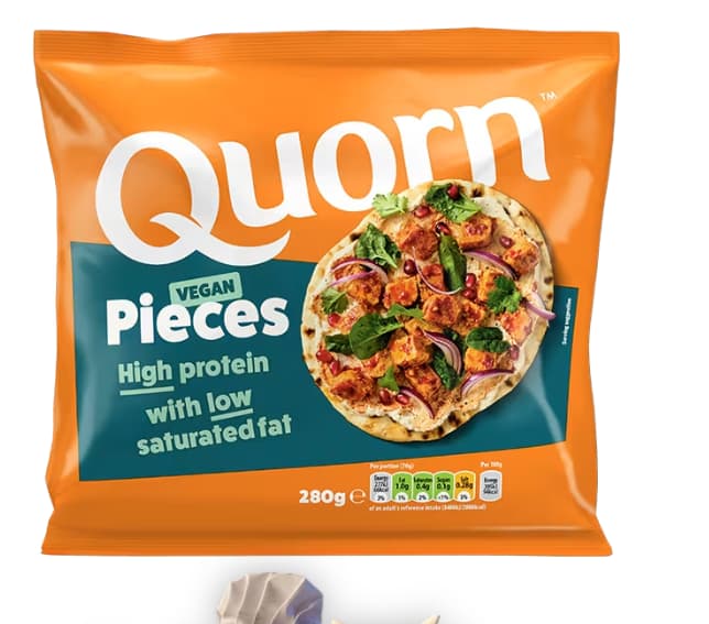 Quorn mikoprotein darabok enyhén pikáns ízesítéssel