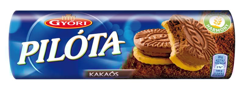 Győri Pilóta kakaós krémmel töltött keksz
