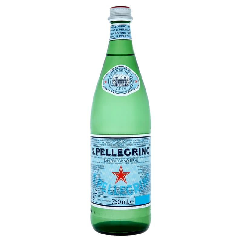 San Pellegrino szén-dioxiddal dúsított természetes üveges ásványvíz