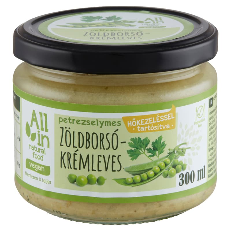 All in Green pea cream soup with parsley