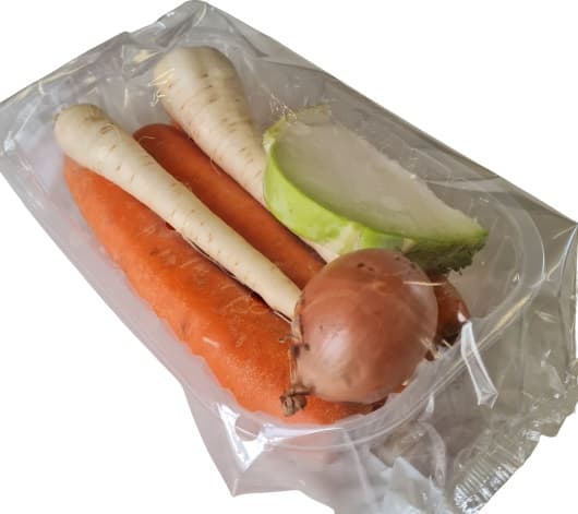 Leveszöldség tálcás