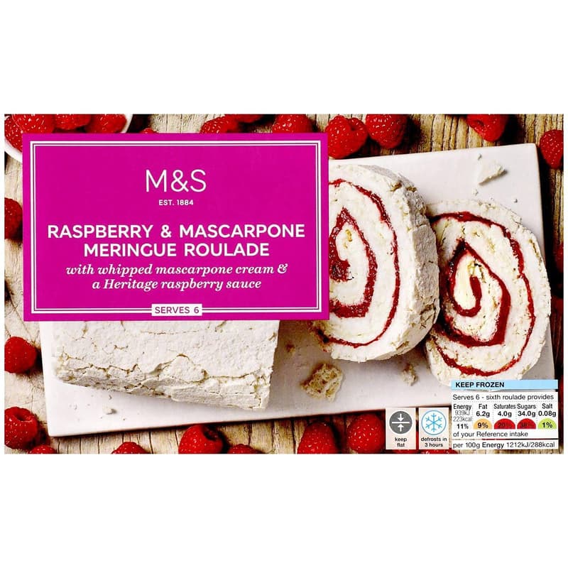 Marks & Spencer Habcsók tekercs, málna szósszal (25%), tejszínhabos mascarpone sajttal (25%) és málna darabokkal (3%) töltve, porcukorral hintve