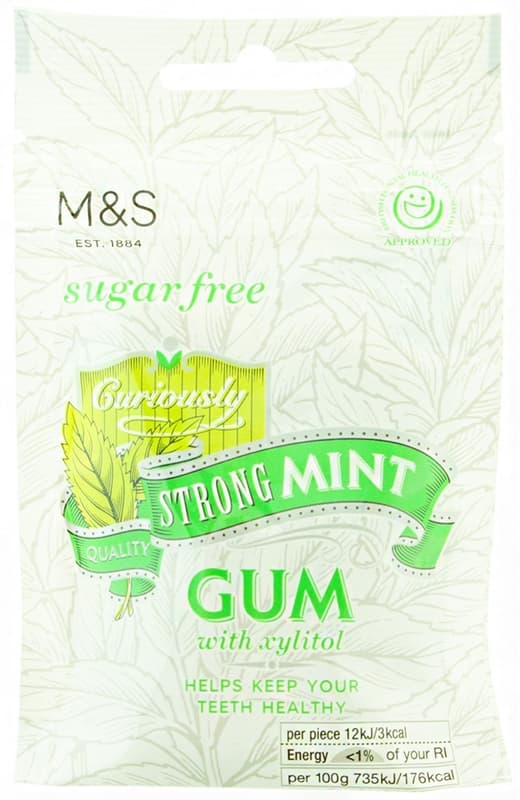 Marks & Spencer Sugar-free extra strong mint-flavored chewing gum with sweetener